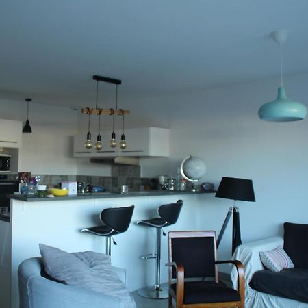 Jolie Chambre Dans Quartier Calme 에이진느 외부 사진